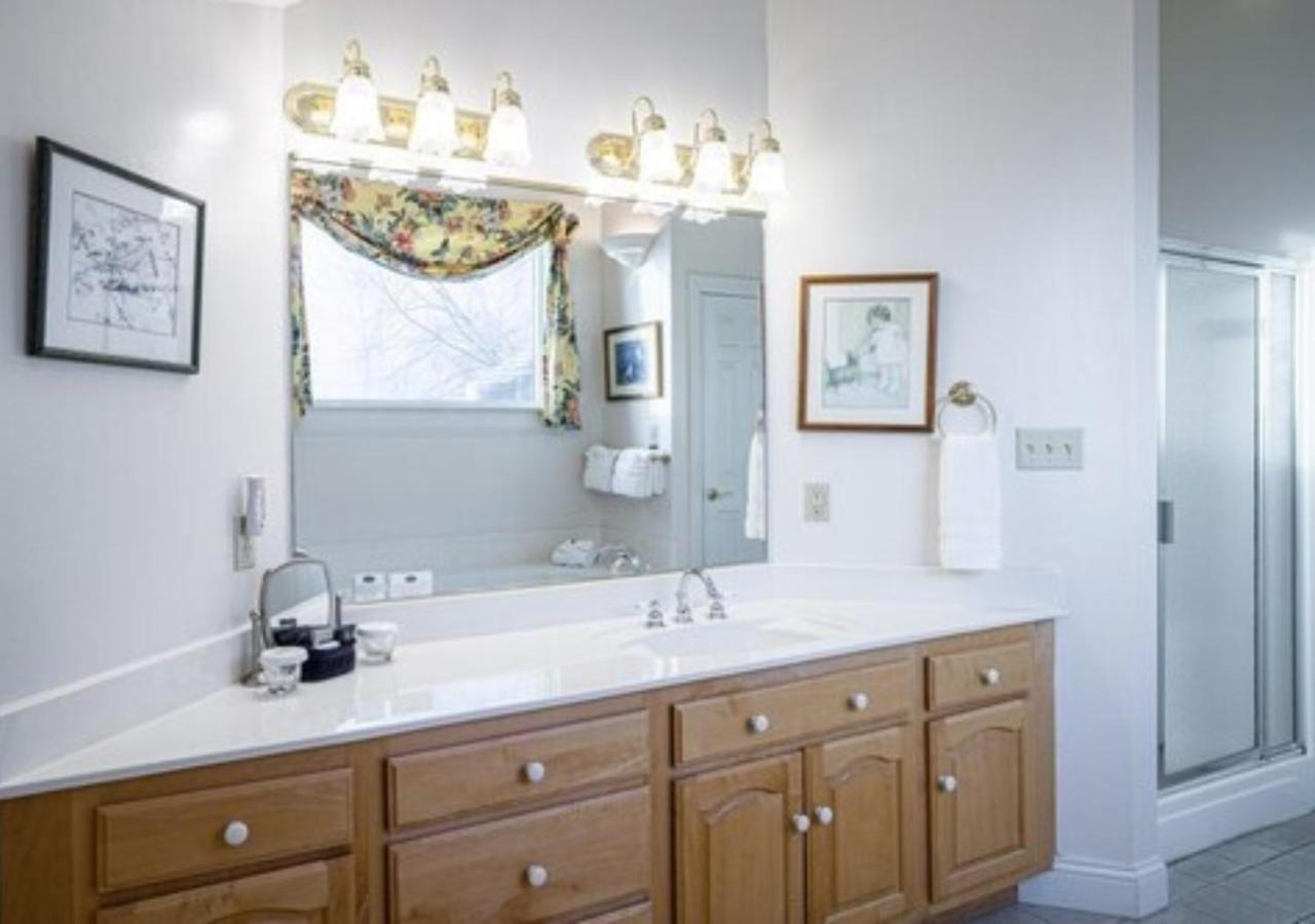 Whitestone Country Inn Kingston Esterno foto